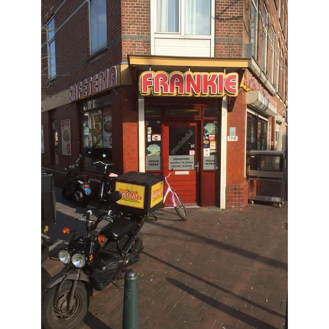 Snack Bar & Pizzeria Frankie