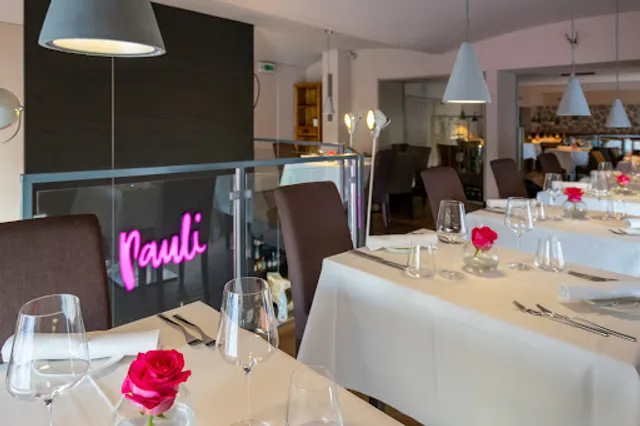 Pauli Restaurant Brasserie Bar