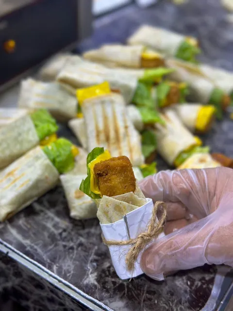 طعميه وطحينه