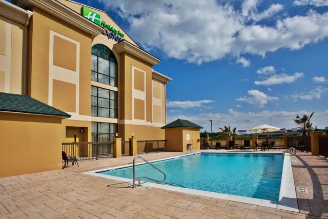 Holiday Inn Express & Suites Cordele North by IHG