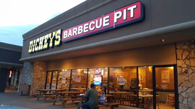 Dickey's Barbecue Pit