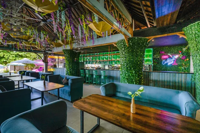 Sun.n.Sand BeachFront