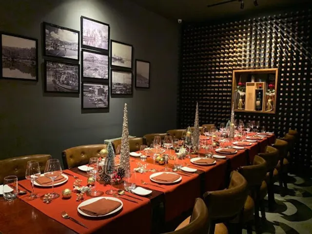 RICO Seafood & Grill