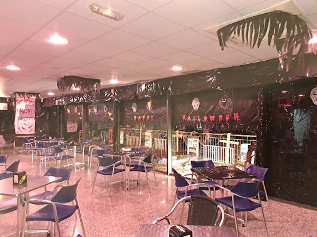 Cafetería Las Piscinas