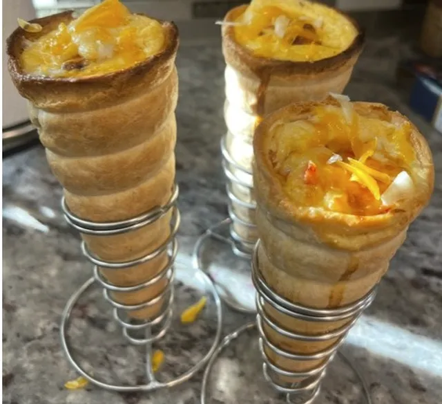 'Za Zone Pizza Cone