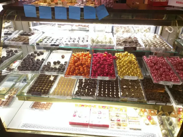 Sukhadia's Edison- Fresh Kitchen & Indian Bistro