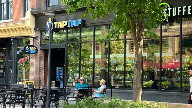 Double Tap (Tap Tap) - Iowa City