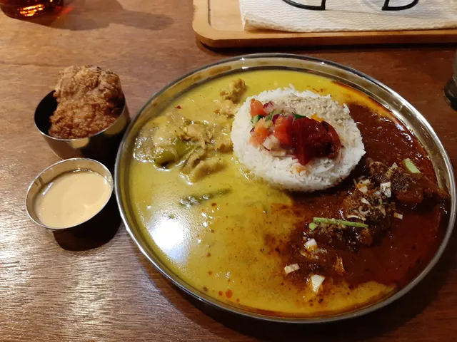 spice restaurant izon