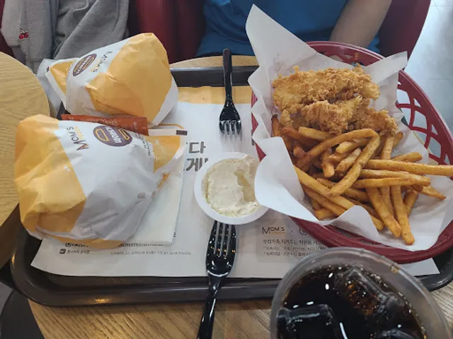 맘스터치 대전가수원점