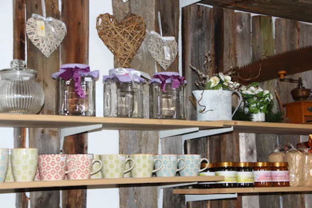 Kaufhaus Schall "der kleine Dorfladen"