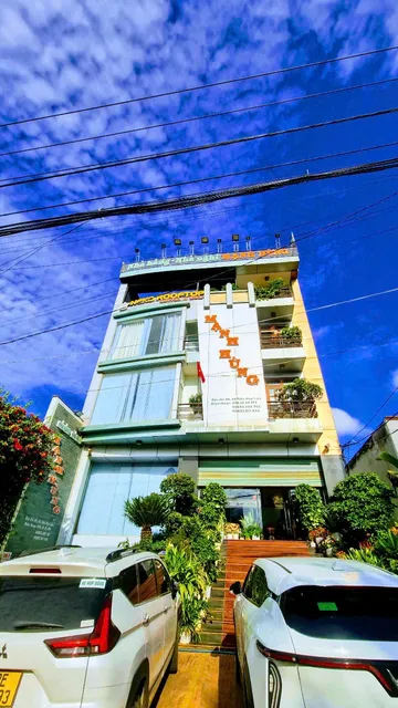 Hùng Mạnh Hotel