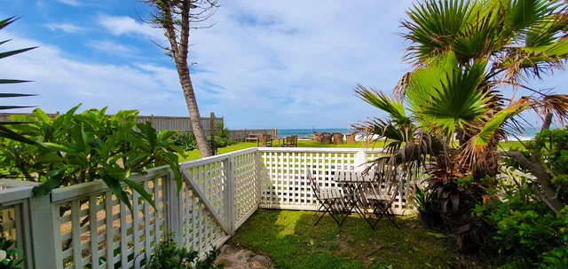 The Coachhouse on the Beach Narrabeen