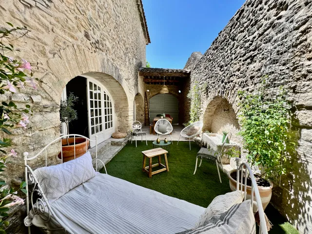 Maison d'hôte LA VILLA 1777 Lagnes