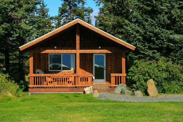 Seafarer at Cliffside