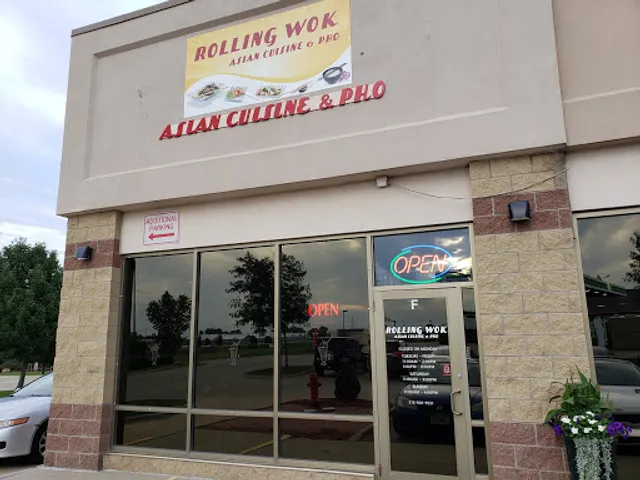Rolling Wok Asian Cuisine & Pho