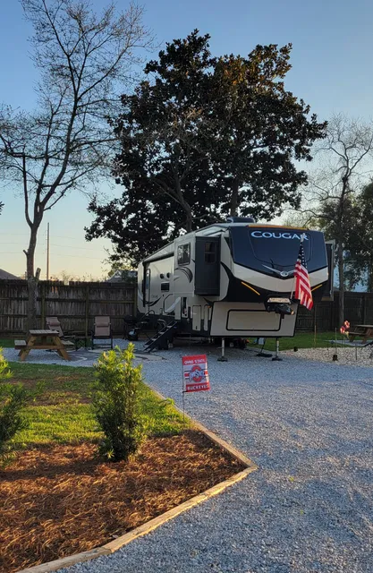 Grater RV Hideaway Cove