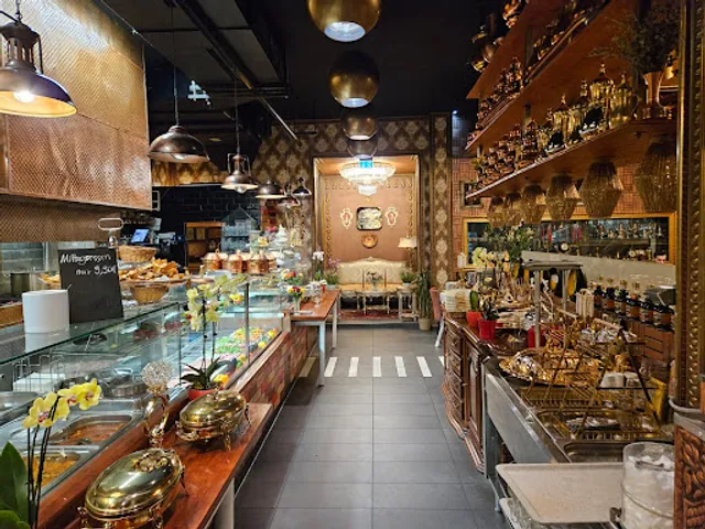 Rosana Restaurant & Café