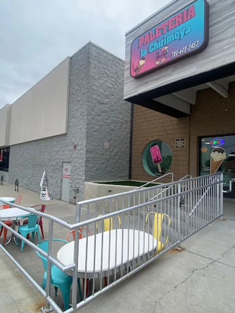 La Chirimoya Ice Cream & Snacks