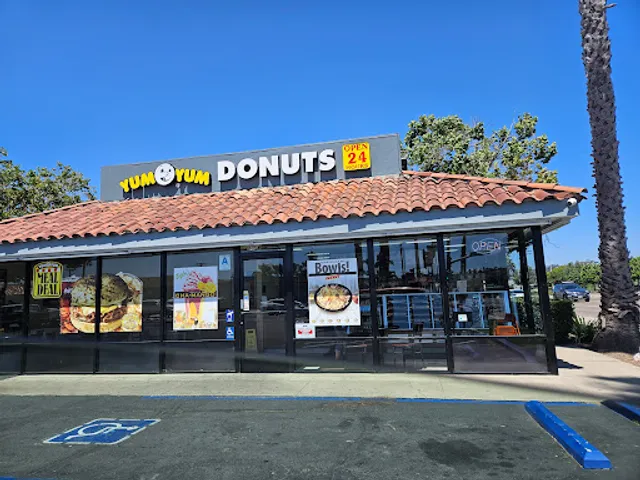 Yum Yum Donuts