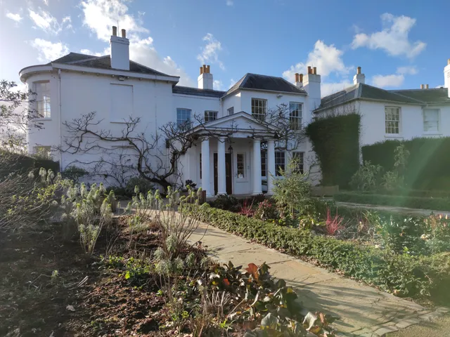 Pembroke Lodge Gardens