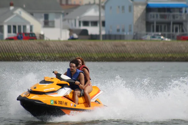 Lakeview Docks Jetski Rentals