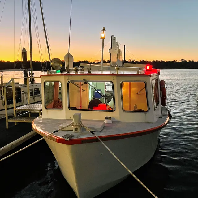 Dolphin Ferry Cruises
