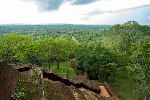Sigiriya Rock And Archaeological Museum - සීගිරිය Sigiriya