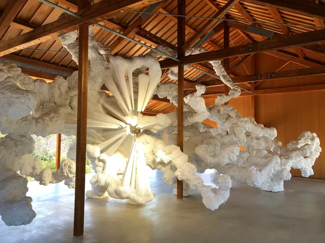 Art House Project (F)