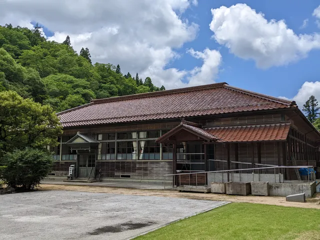 Former Hatagasako Hospital