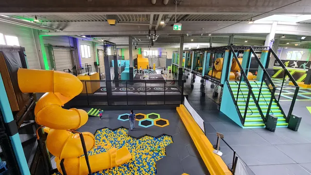 BIG Jump Entertainment Park