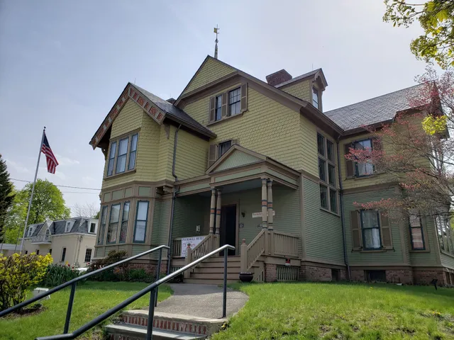 The Peekskill Museum