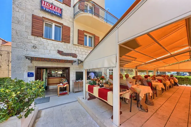 Hotel Trogir