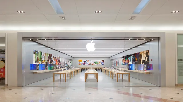 Apple Franklin Park Mall