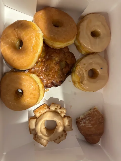 Yummy’s Donut Ashland