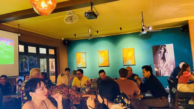 Hops & Chops Craft Beer Bar and Grill