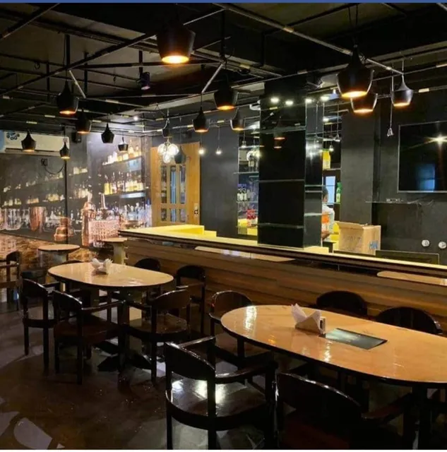 VISTARA LOUNGE & CAFE