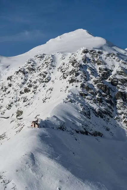 Vârful Iezerul Caprei