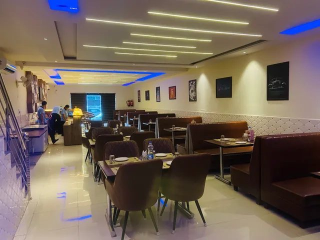 Cheers & Beers - Bar and Restaurant |Best Bar In Jalandhar | Beer Bar In Jalandhar