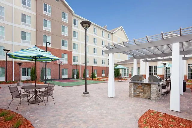 Homewood Suites by Hilton Minneapolis-New Brighton