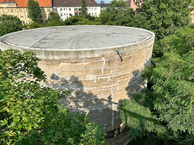 Heavy Load-Bearing Body