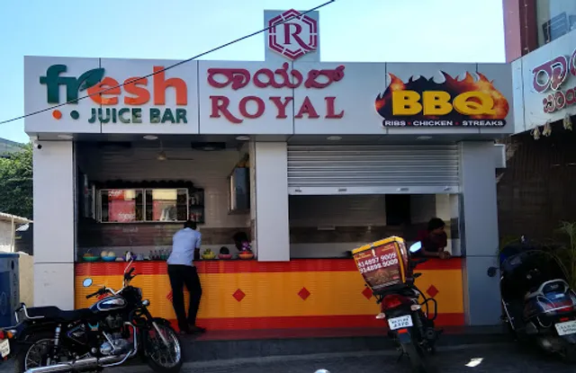 Royal fresh juice bar