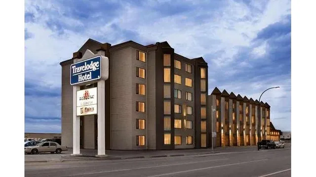 Travelodge Hotel by Wyndham Saskatoon