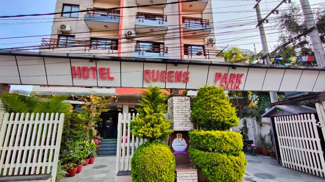 Hotel Queens Park