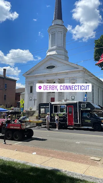 Caribbean curbside kitchen