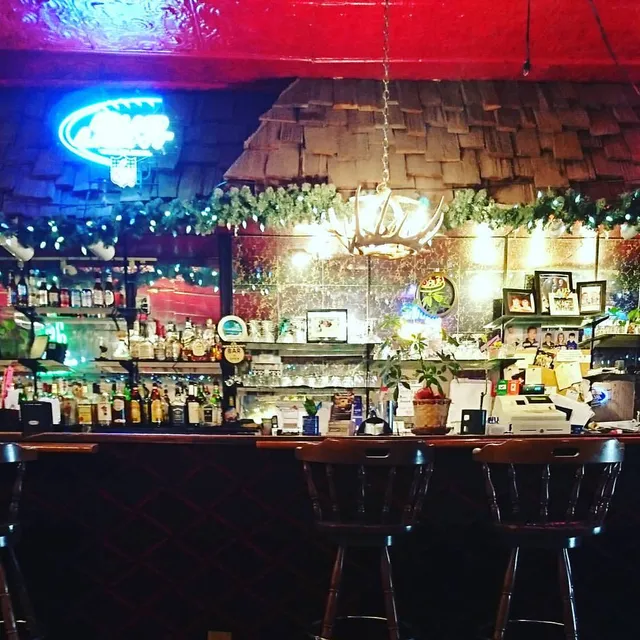 Griffey's Steakhouse & Lounge