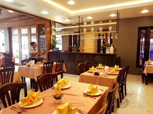 Savoey Seafood Restaurant