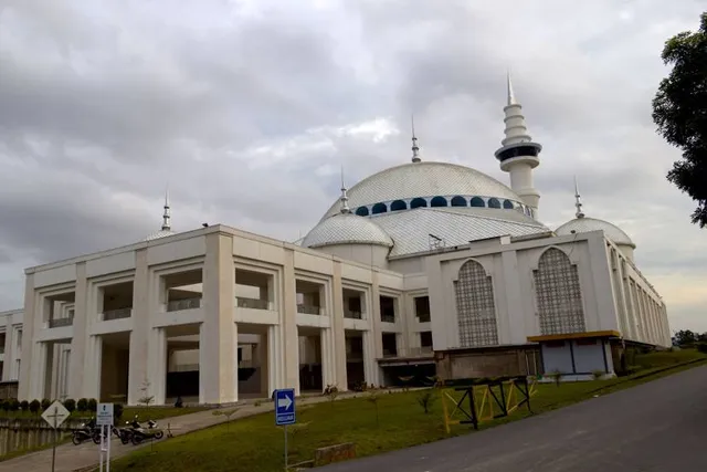 Grand Mosque of Batam