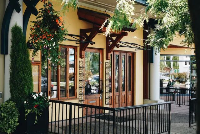 Okini Restaurant & Bar