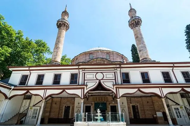 Emir Sultan Mosque