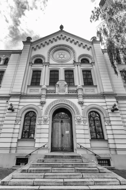 Nożyk Synagogue